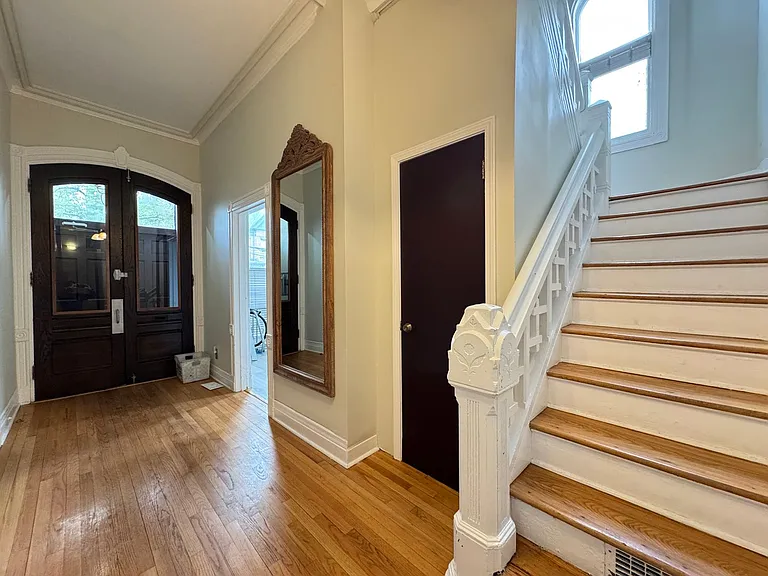 59 Trumbull St — Photo 17