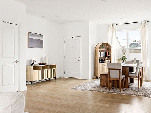 3rd image of 9848 Bryce Blvd