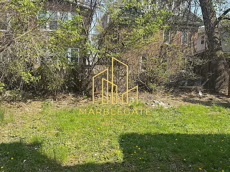 74 Baldwin Ave #11 — Photo 5