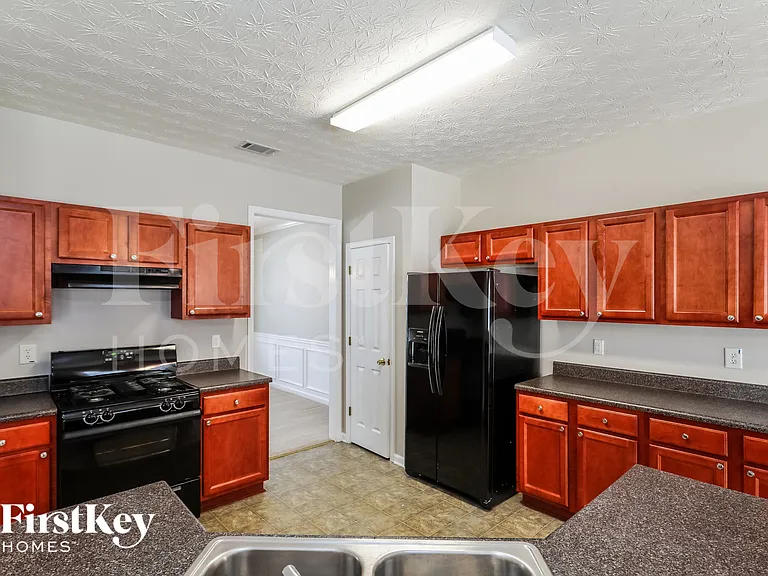 6919 Island Pointe Dr — Photo 7