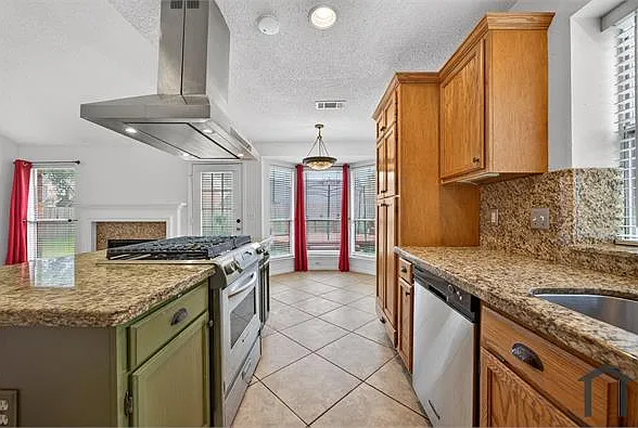 1035 Cascade Creek Dr — Photo 14