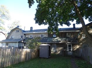 7 Woodneath Cres, East Rochester, NY 14445