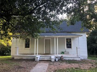 6 N Hammett St, Anderson, SC 29624