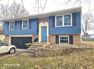 1216 Gwinn Ln, Lapel, IN 46051