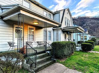 12 Begonia Ln, Alloy, WV 25002