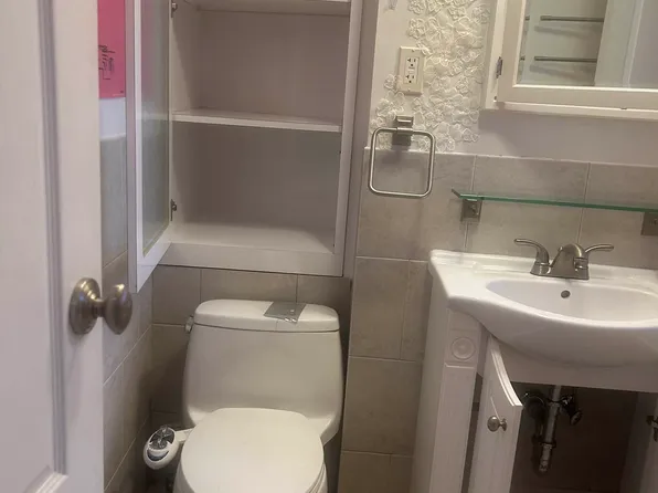 22-71 33rd Street image 10 of 10