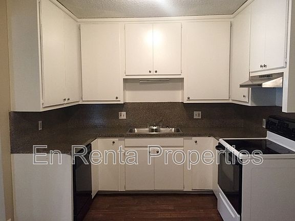 5th image of 3341 Hiawatha Trl