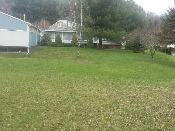 to house yard view