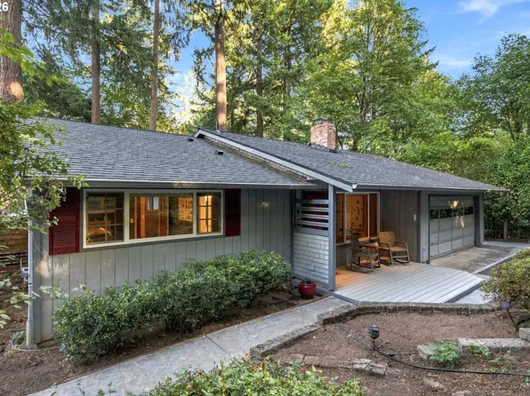 1324 SW Taylors Ferry Ct, Portland, OR 97219