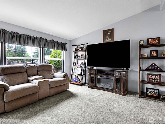 4th image of 28707 26th Avenue E