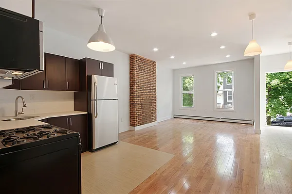 Rented by Corcoran | media 20