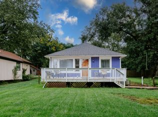 39197 N Willow Ln, Antioch, IL 60002