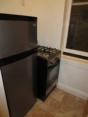 Rented by Citi Habitats | media 25