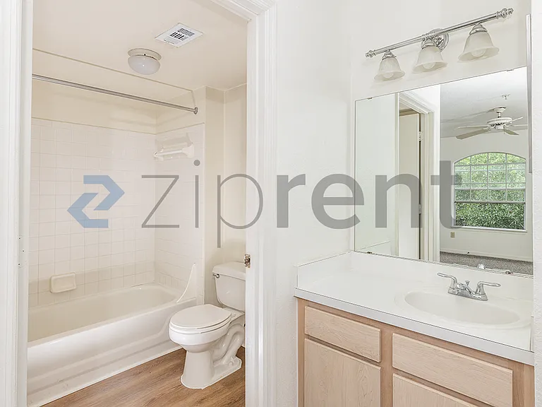 7270 W Pointe Dr #931 — Photo 8