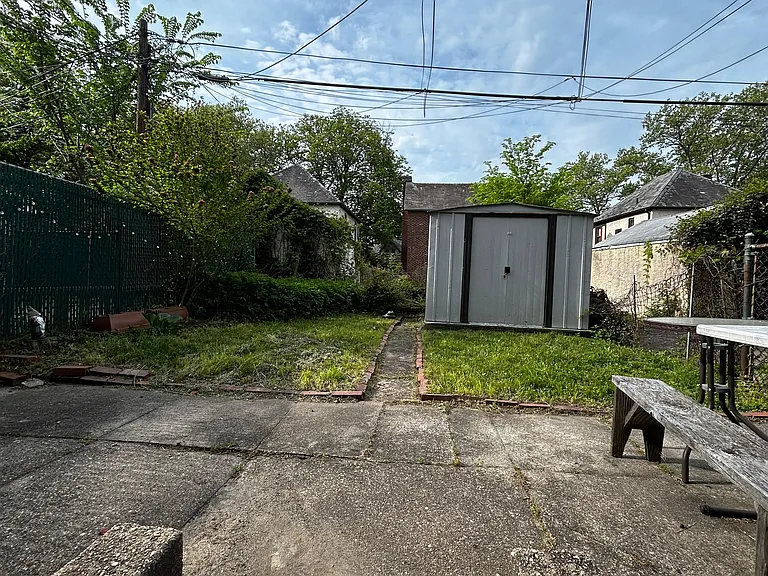 25th Dr — Photo 7