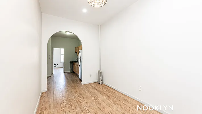 Rented by Nooklyn NYC LLC | media 16