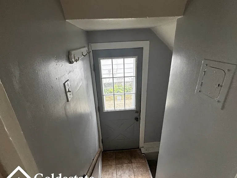 837 Wylie Ave — Photo 14