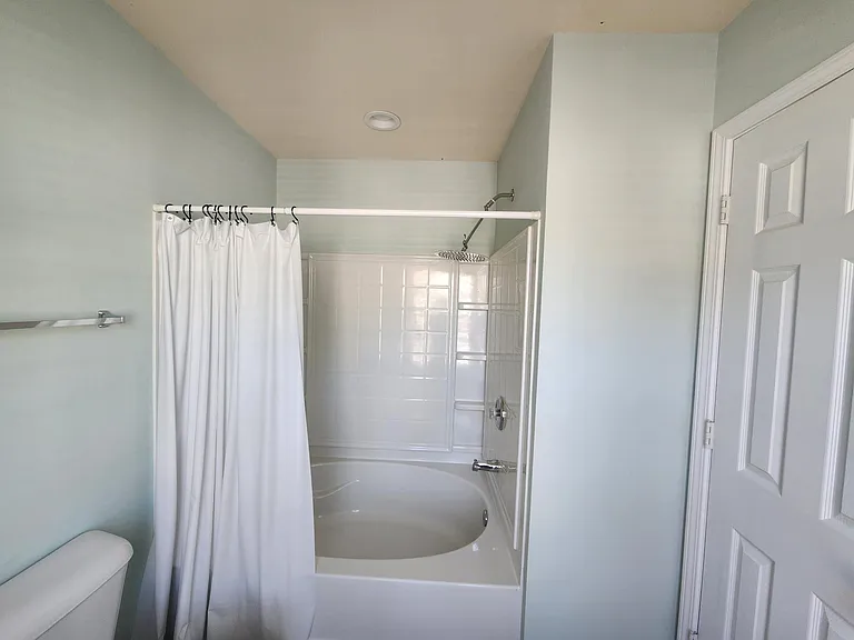 2484 Ivey Crest Cir — Photo 26