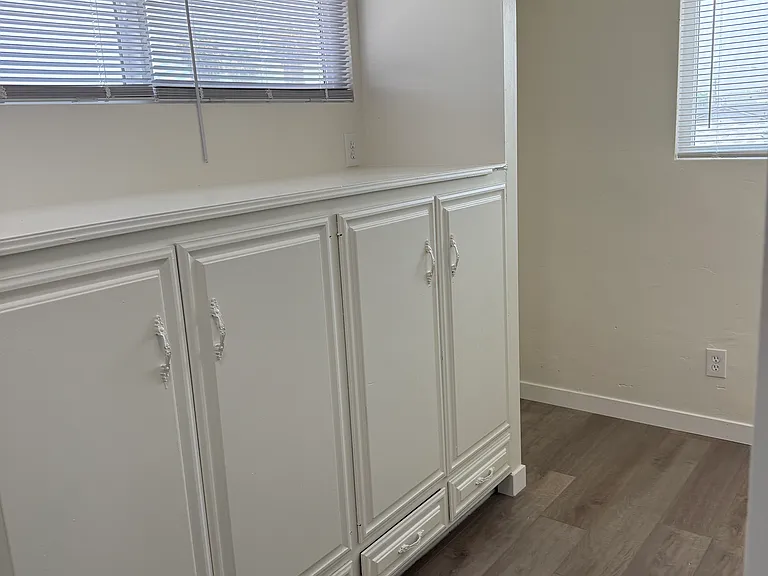 6895 Amherst St — Photo 20