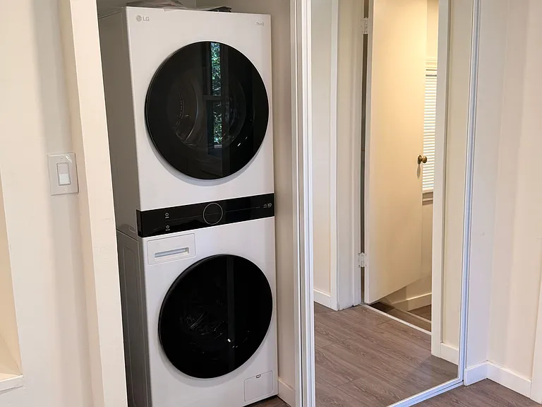 In unit Washer and Dryer