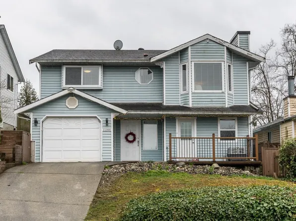 11390 Harrison St, Maple Ridge, BC V2X 9L2