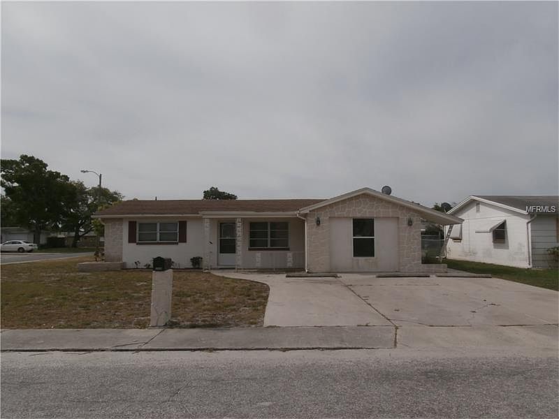 1st image of 3308 Primrose Dr