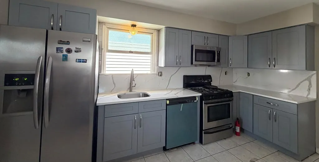 4 bed, 1200 sqft, $3,600 — Photo 1