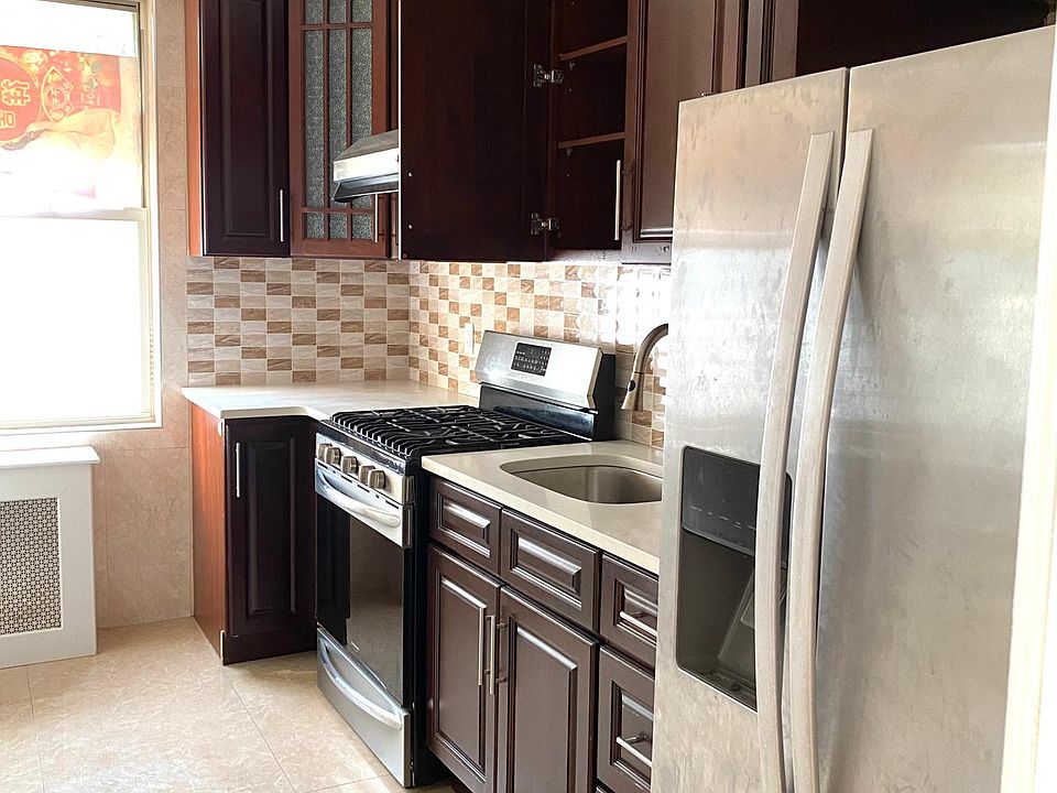 1st image of 1219 119th St #2