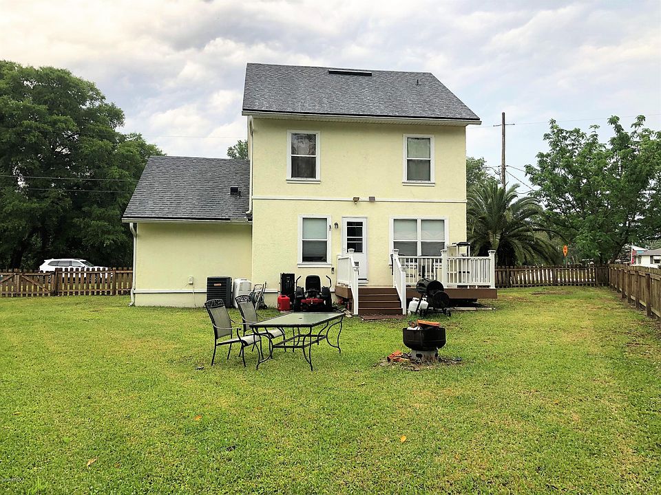 1st image of 4168 Packard Dr