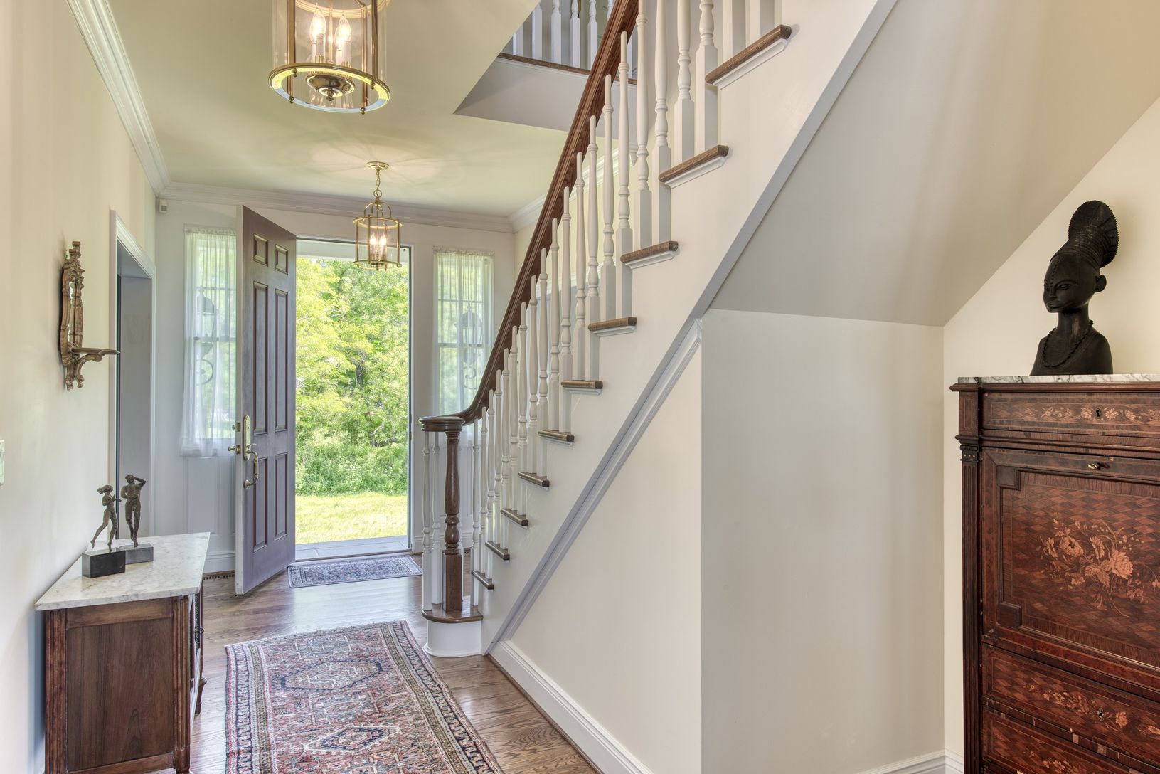  foyer