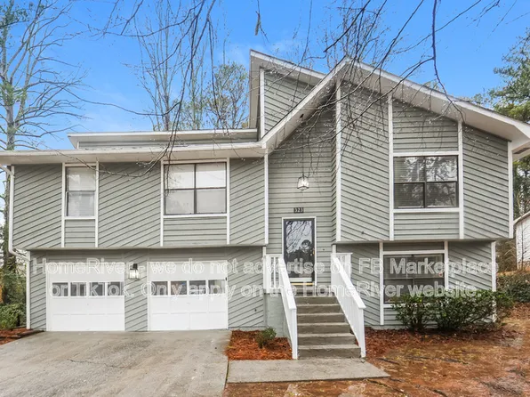 323 Park Ridge Ct, Riverdale, GA 30274