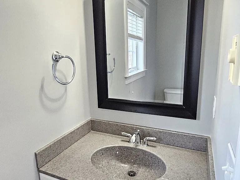 1158 Hartford Tpke #10 — Photo 13