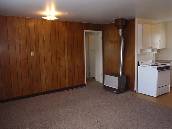 5th image of 2326 Strand Ave #2326