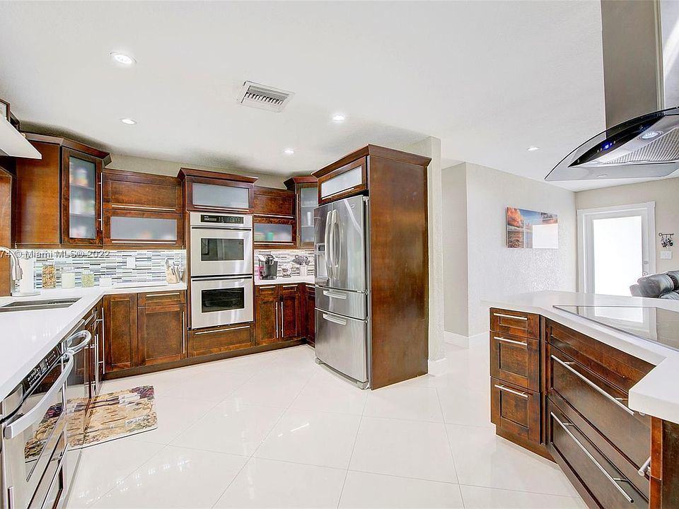 1st image of 10351 NW 18th Pl #1351