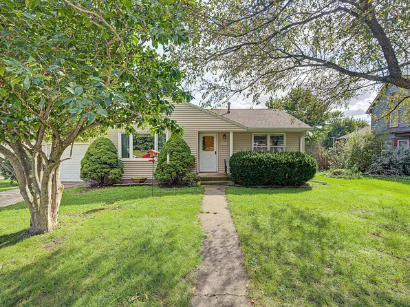 303 W Garfield St, Zearing, IA 50278