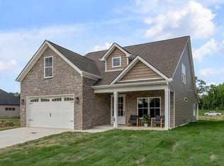 4137 Meadowlark Rd, Lexington, KY