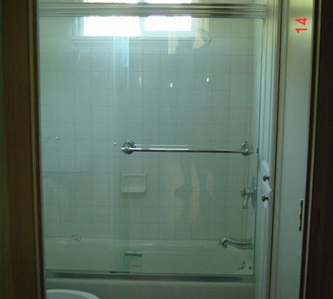 3908 Bath
