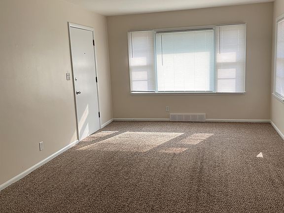 2nd image of 1217 Roosevelt St #11219