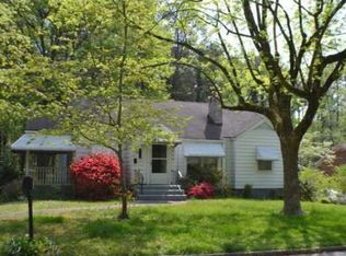 3262 Harris Dr, College Park, GA