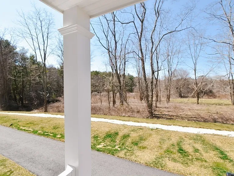 138 Elm St #30 — Photo 24