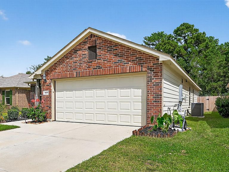 Listing photo 5