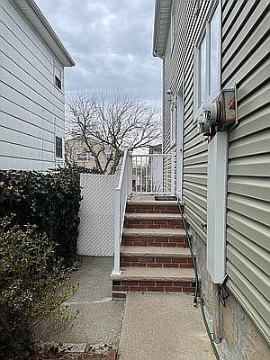 1st image of 61 E Scranton Ave Floor 1