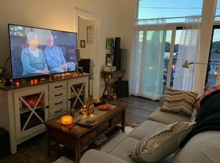 22A Lucky Dr, Greenbrae, CA 94904