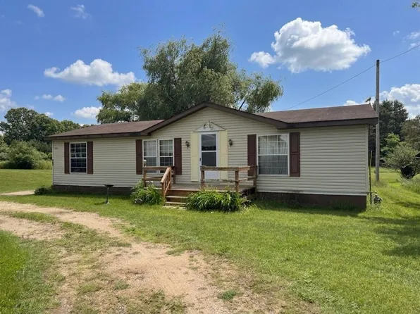 4546 Russell St NE, Cedar Springs, MI 49319
