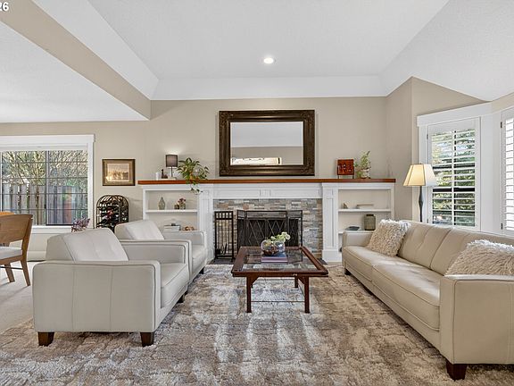 5th image of 10217 SW Moratoc Dr