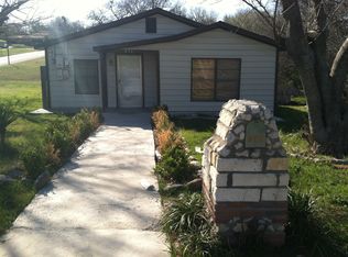 856 Rumfield Rd, White Settlement, TX 76108