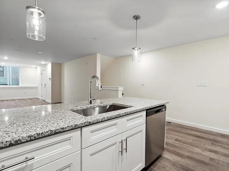 1502 N Randolph St #12B — Photo 5