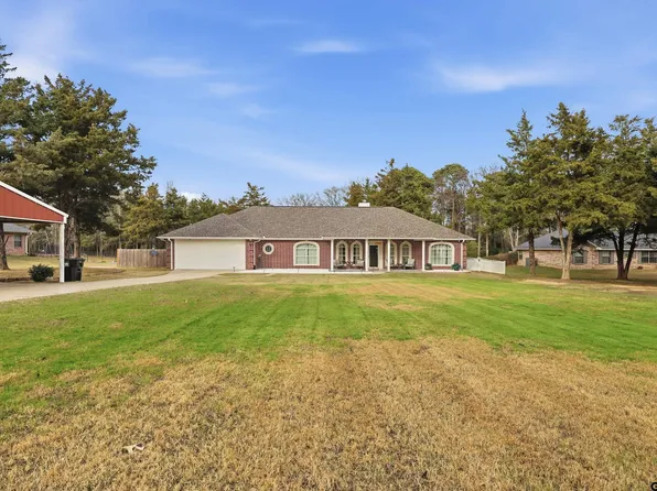 256 County Road 4132, Pittsburg, TX 75686