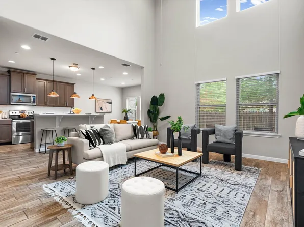 12802 Michelangelo St, Austin, TX 78729