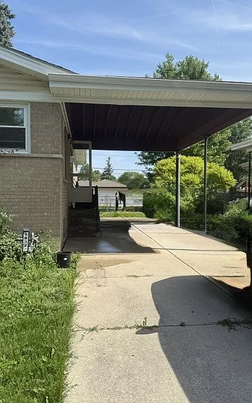 5832 Reba St — Photo 2